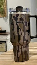 Modern Camo Southern Tumblers Stainless Steel Quencher Tumblers 40oz H2.0